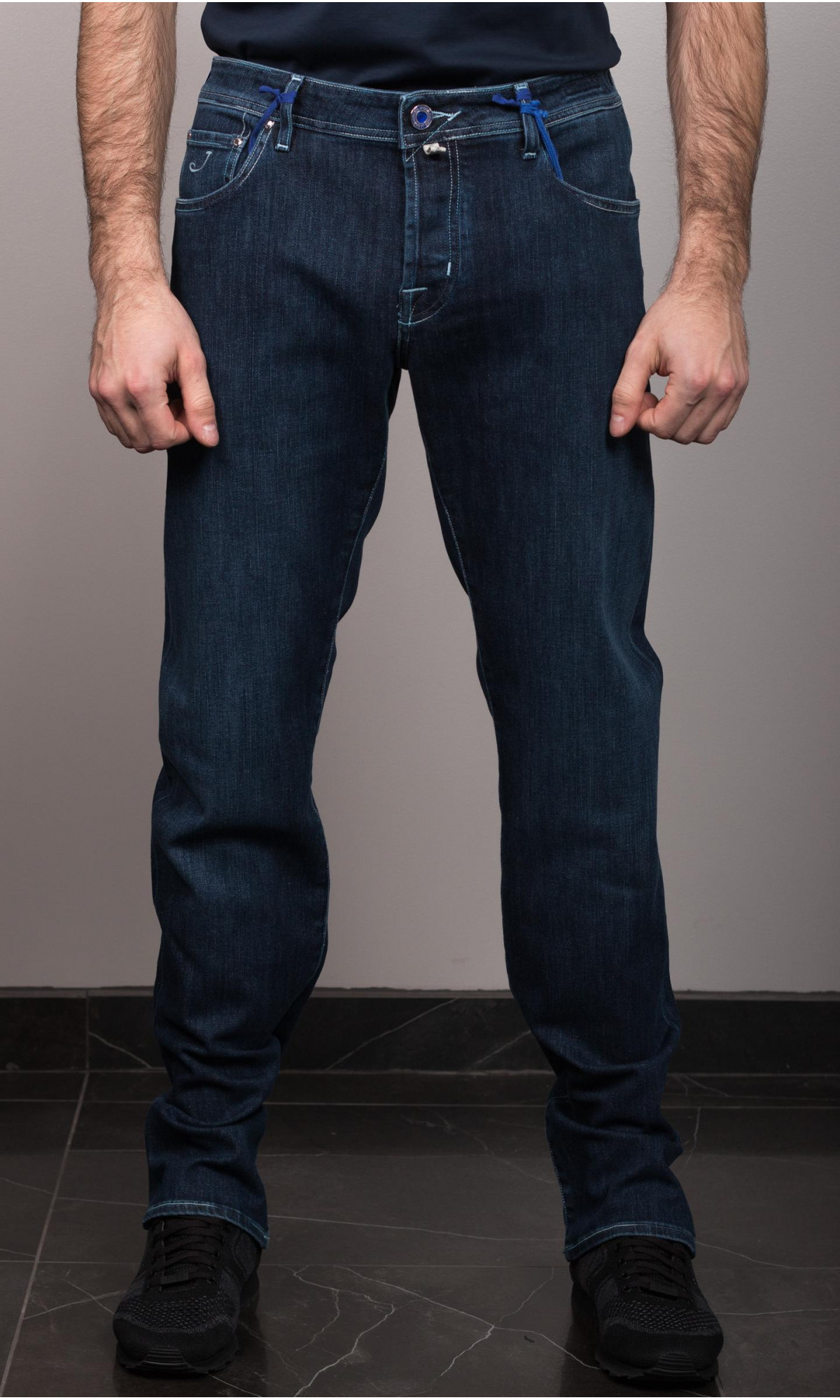 джинсы для мужчин со скидкой jacob cohen